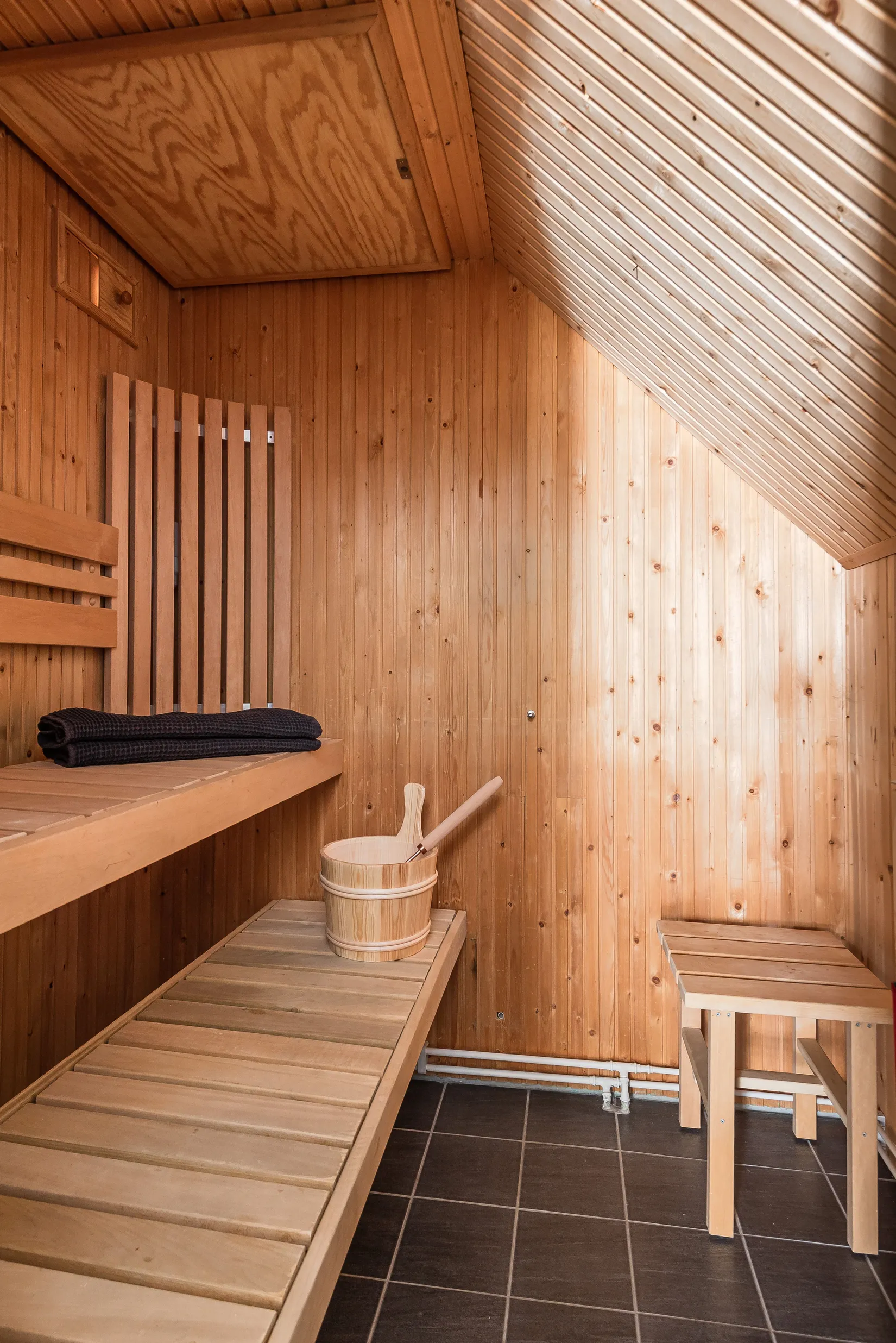 Villa, Sadelvägen 1, Österro, Sundsvall