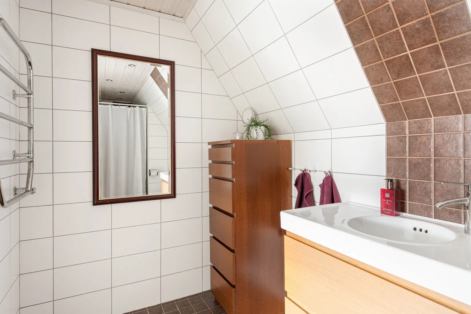 Villa, Gärdesgatan 2D, Motala