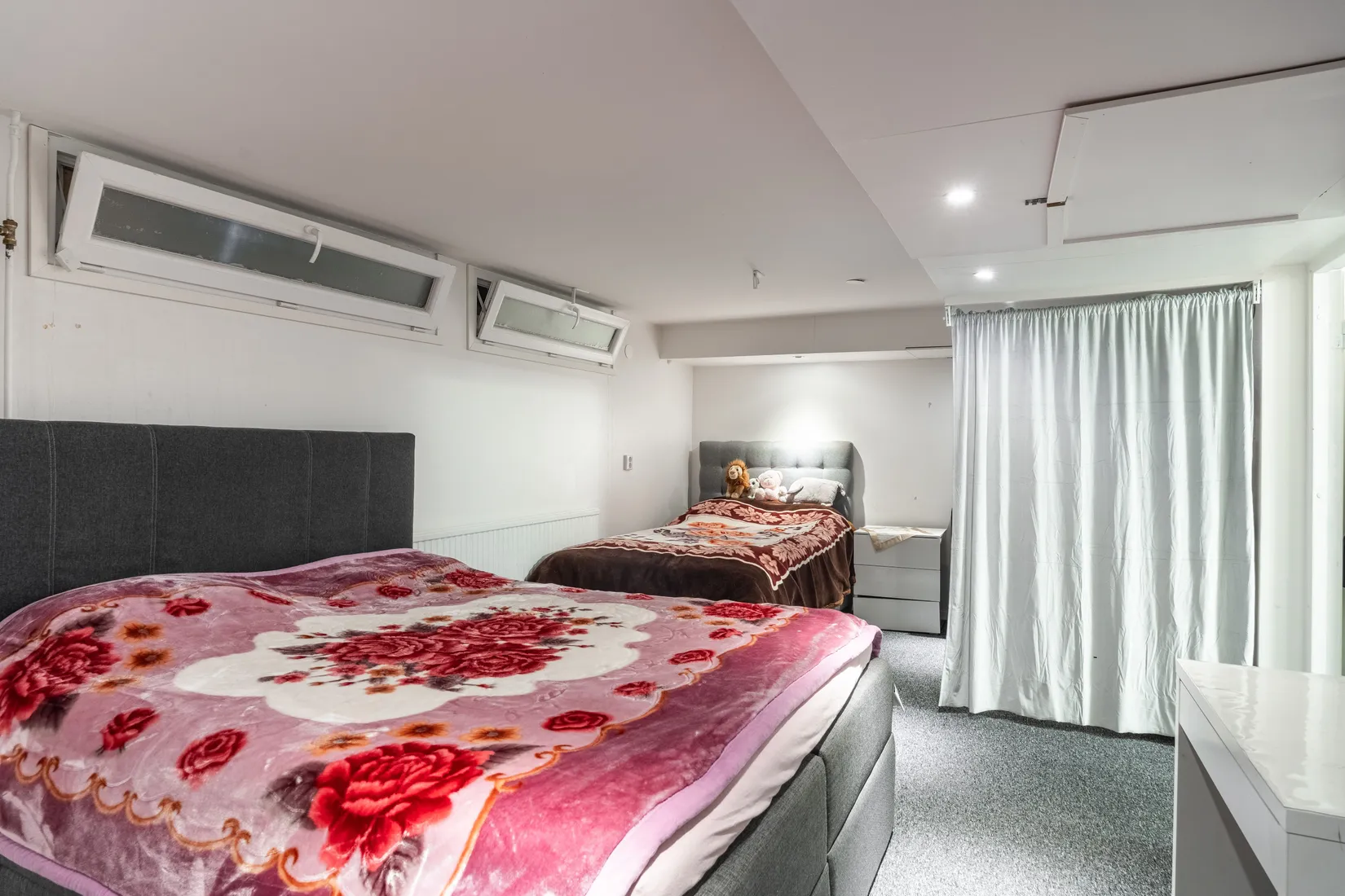 Villa, Radhus, Åkersvägen 18, Lockebo, Jönköping