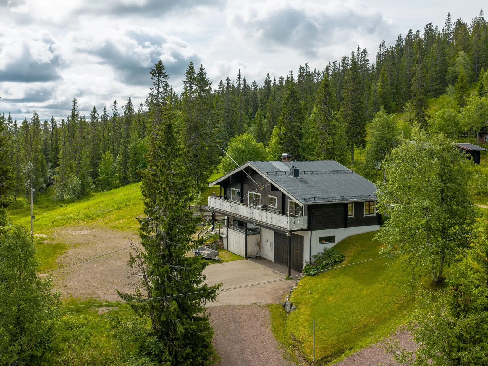 Villa, Gumobacken 1, Sälfjällstorget, Lindvallen, Malung-Sälen