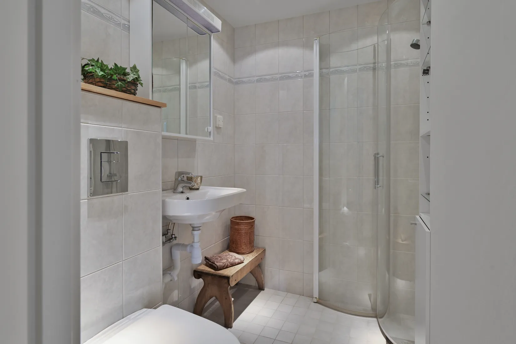 Bostadsrätt, Herrgårdsvägen 26, Centrala Väsby, Upplands Väsby