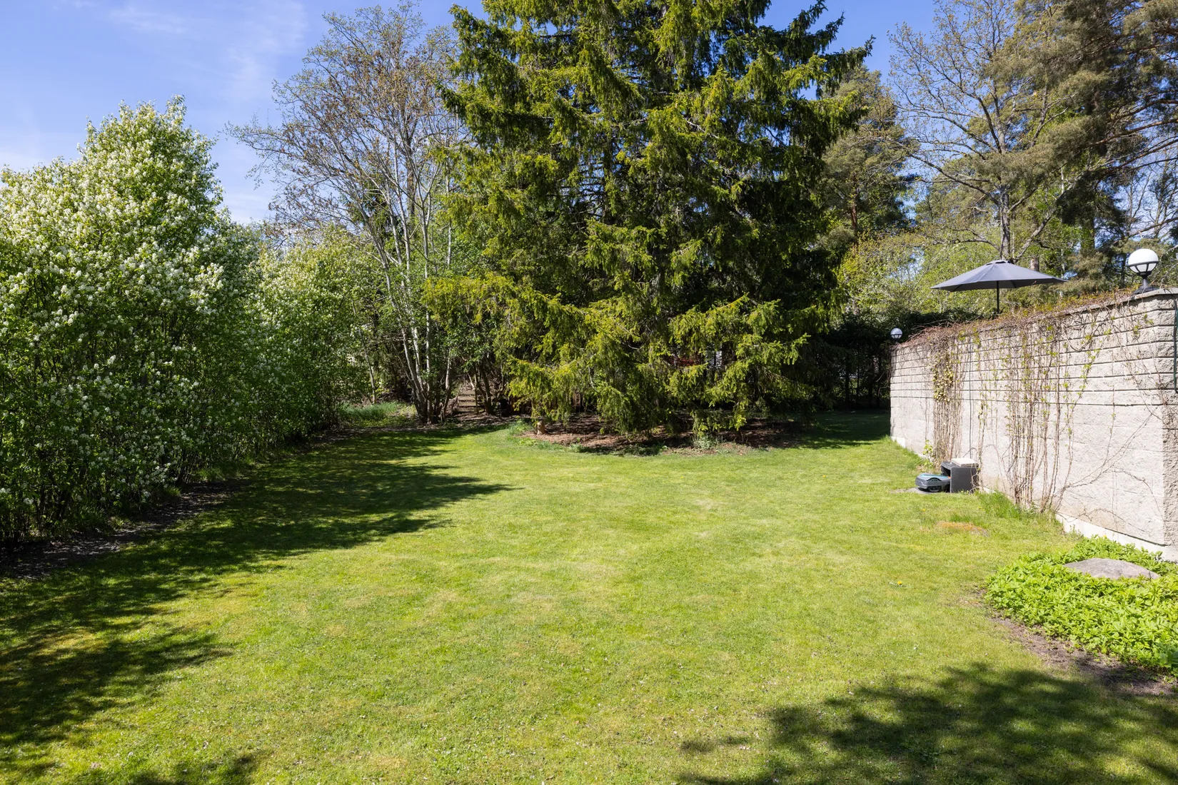 Villa, Albert Öbergs väg 7, Mälarbaden, Eskilstuna