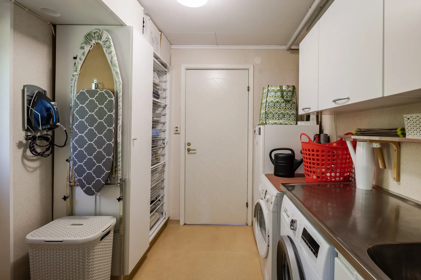 Villa, Albert Öbergs väg 7, Mälarbaden, Eskilstuna