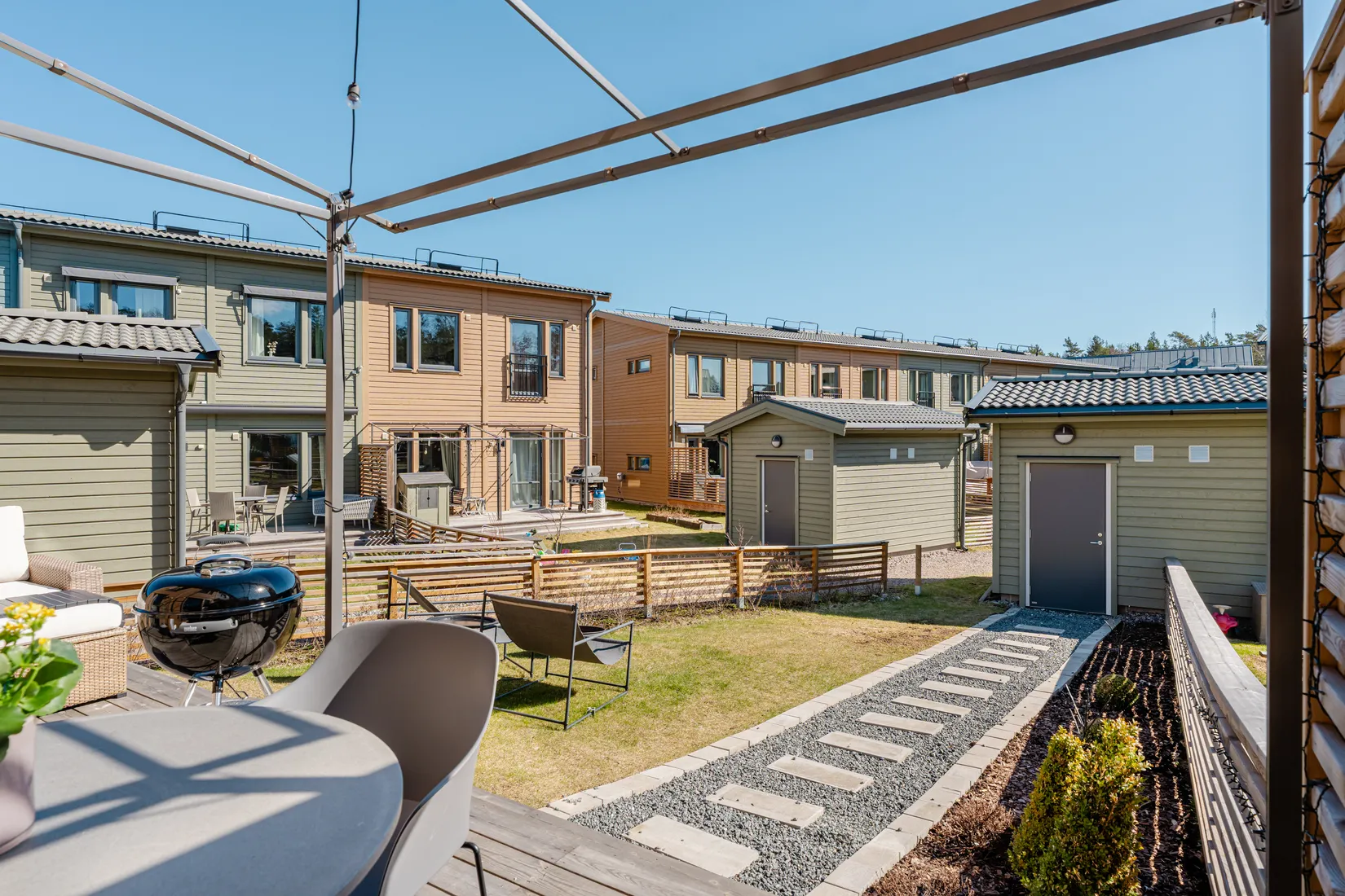 Bostadsrätt, Radhus, ÅKERHIELMS VÄG 52, Margretelund, Österåker