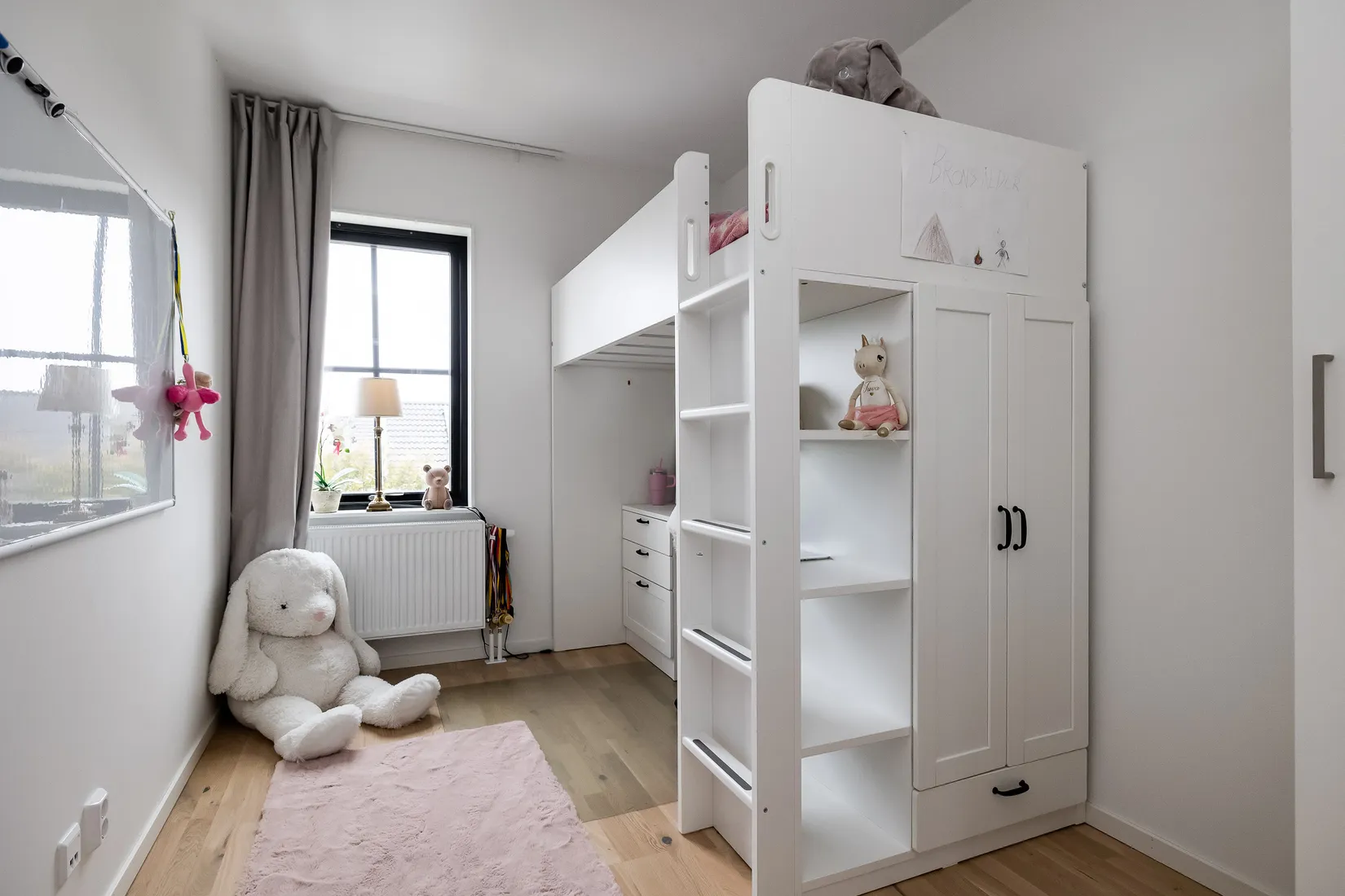 Bostadsrätt, Radhus, Skogalundsgatan 10E, Ryttartorpet, Kumla