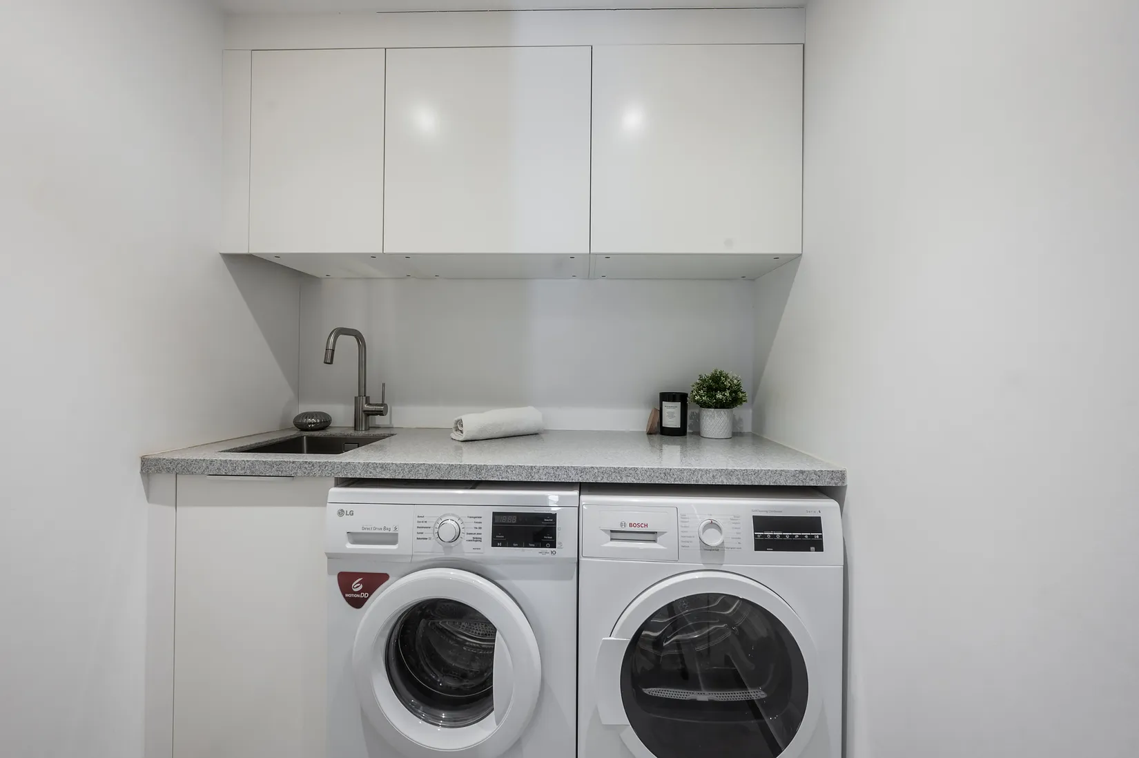 Villa, Skarphedens väg 5, Glömsta, Huddinge