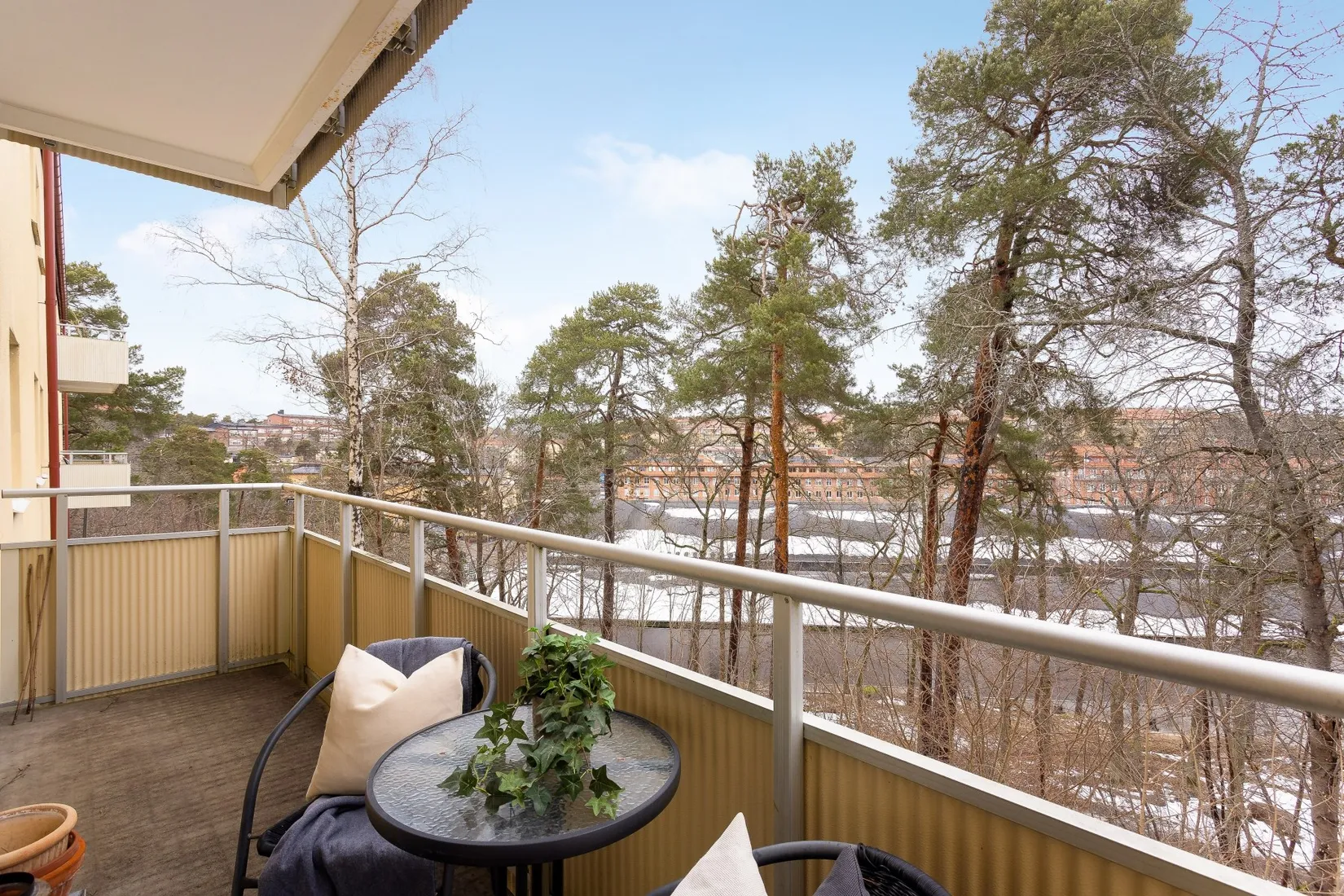 Bostadsrätt, Runda Vägen 19, vån 2/3, Alvik, Stockholm
