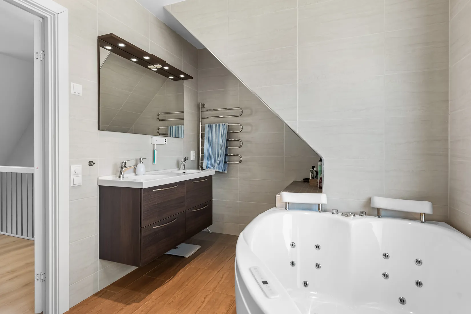 Villa, Lergravsvägen 18, Gamla Lerberget, Höganäs