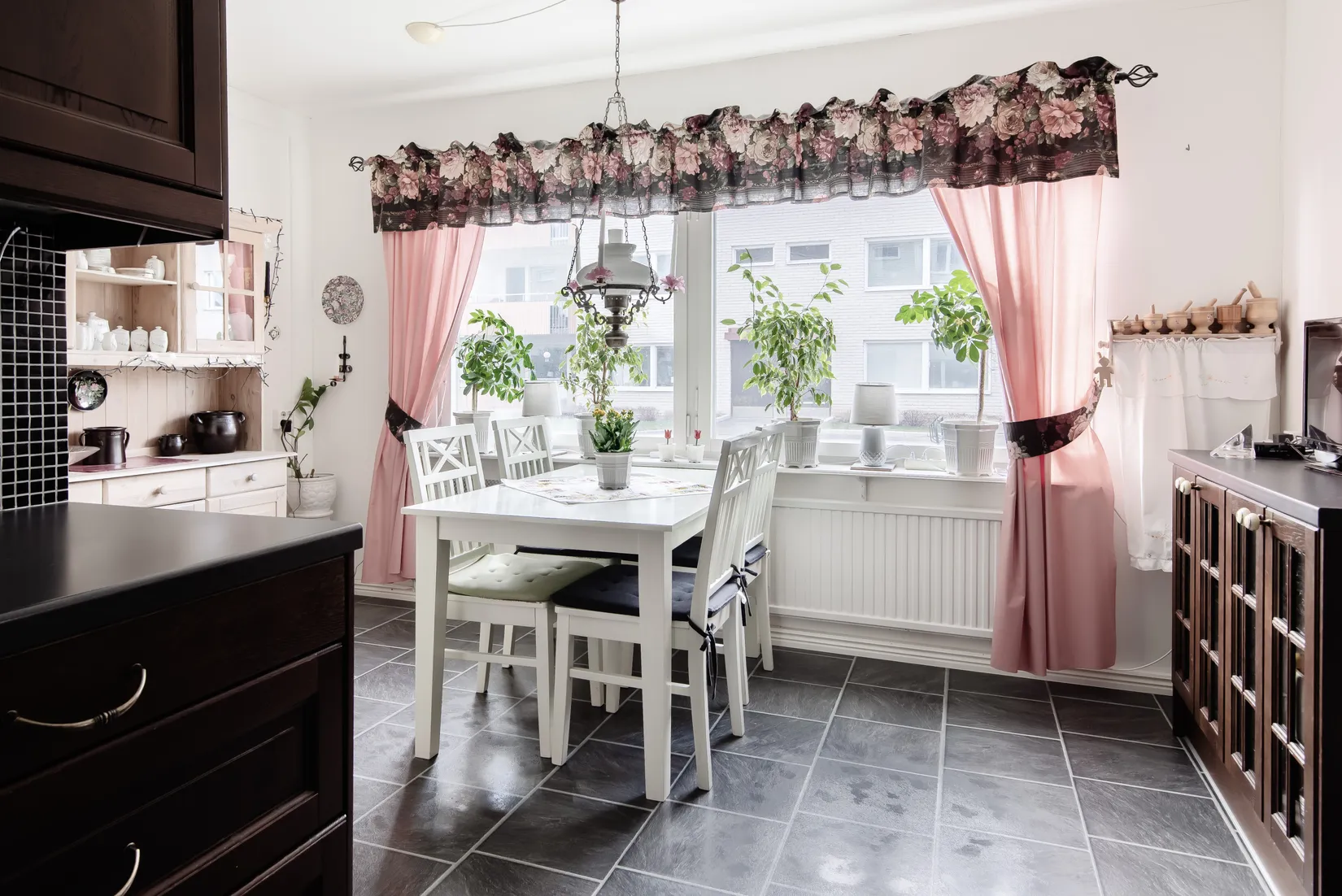 Bostadsrätt, Rönnbärsvägen 31, bv, Tibble, Upplands-Bro