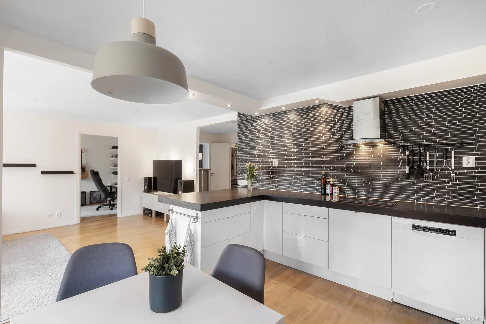 Bostadsrätt, Tomtegränd 2, 2 tr, Rotsunda, Sollentuna