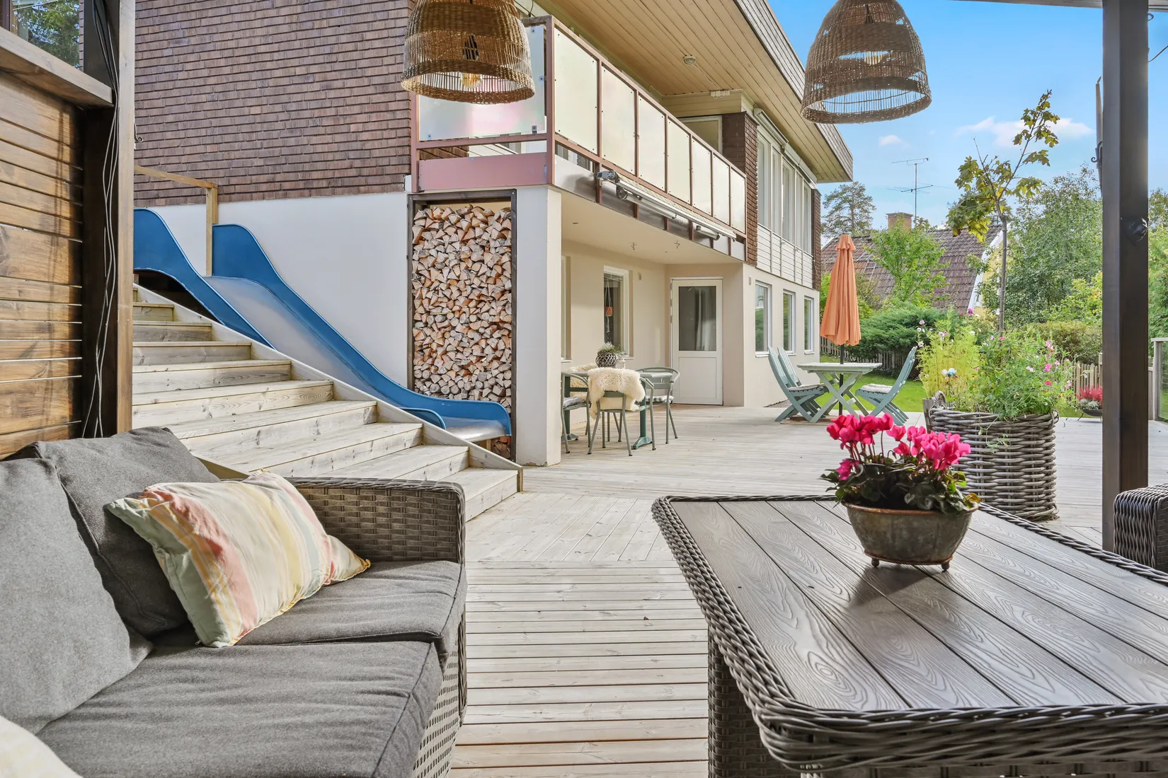 Villa, Lillvägen 9, Runby, Upplands Väsby