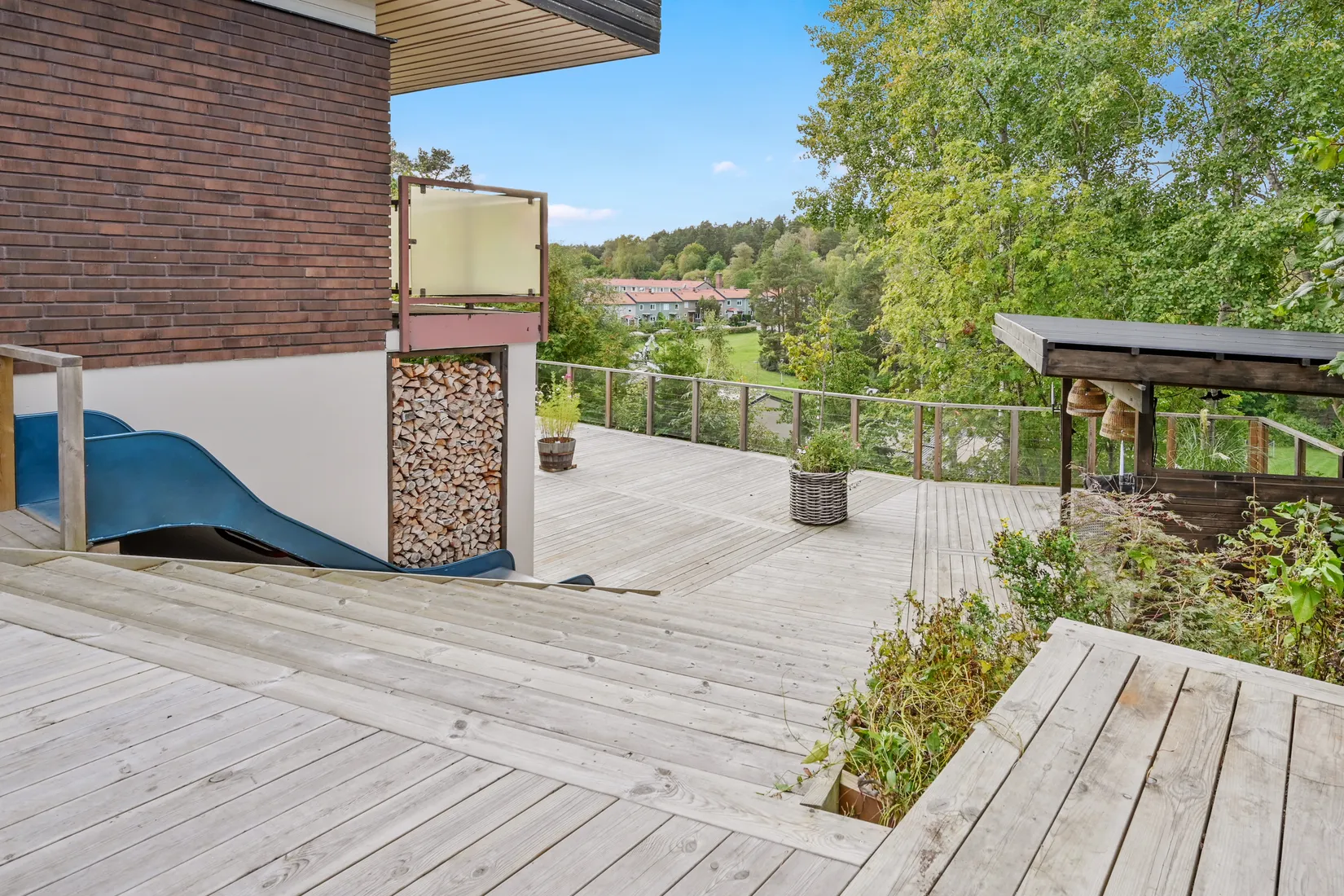 Villa, Lillvägen 9, Runby, Upplands Väsby