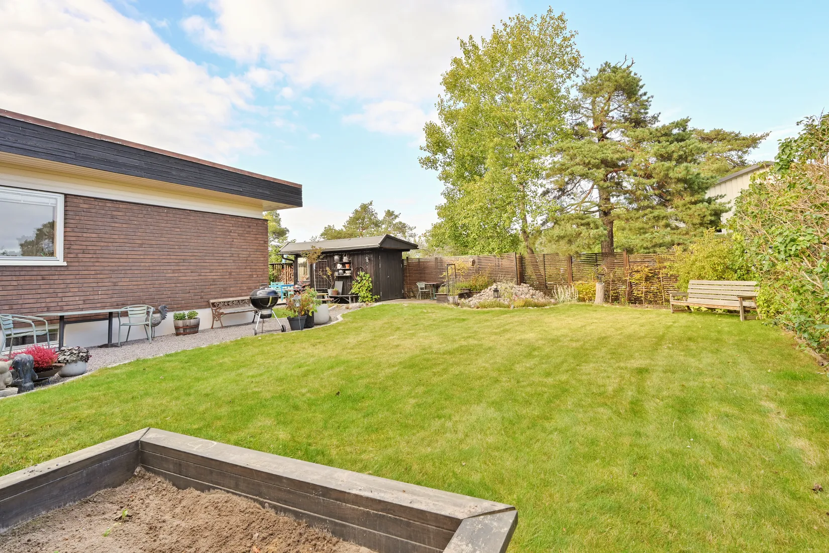 Villa, Lillvägen 9, Runby, Upplands Väsby