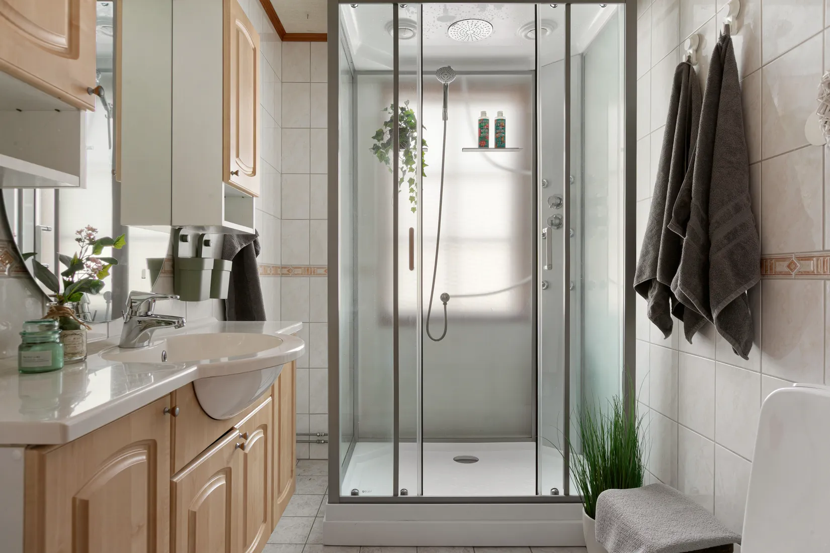 Villa, Humlevägen 27, Gävle