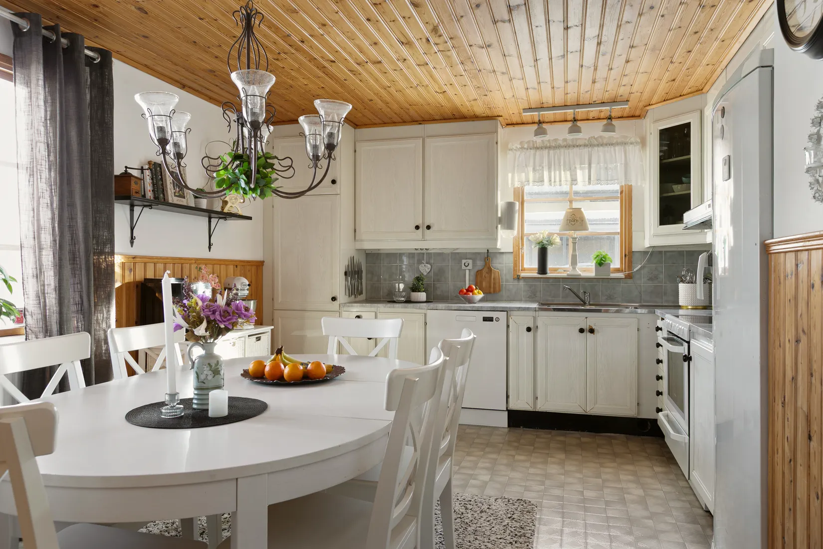 Villa, Humlevägen 27, Gävle