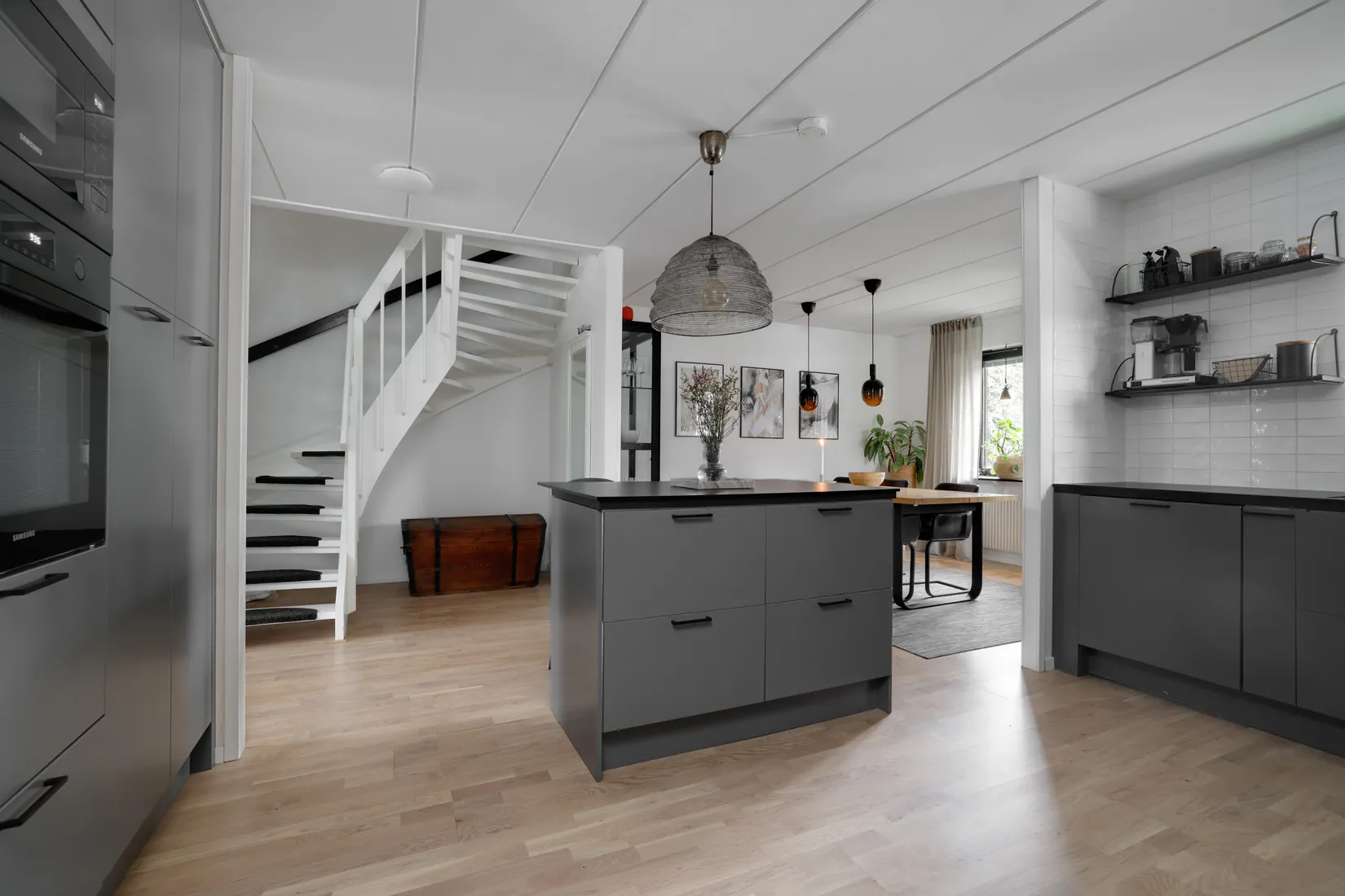 Villa, Lägergatan 27, Sannahed, Kumla