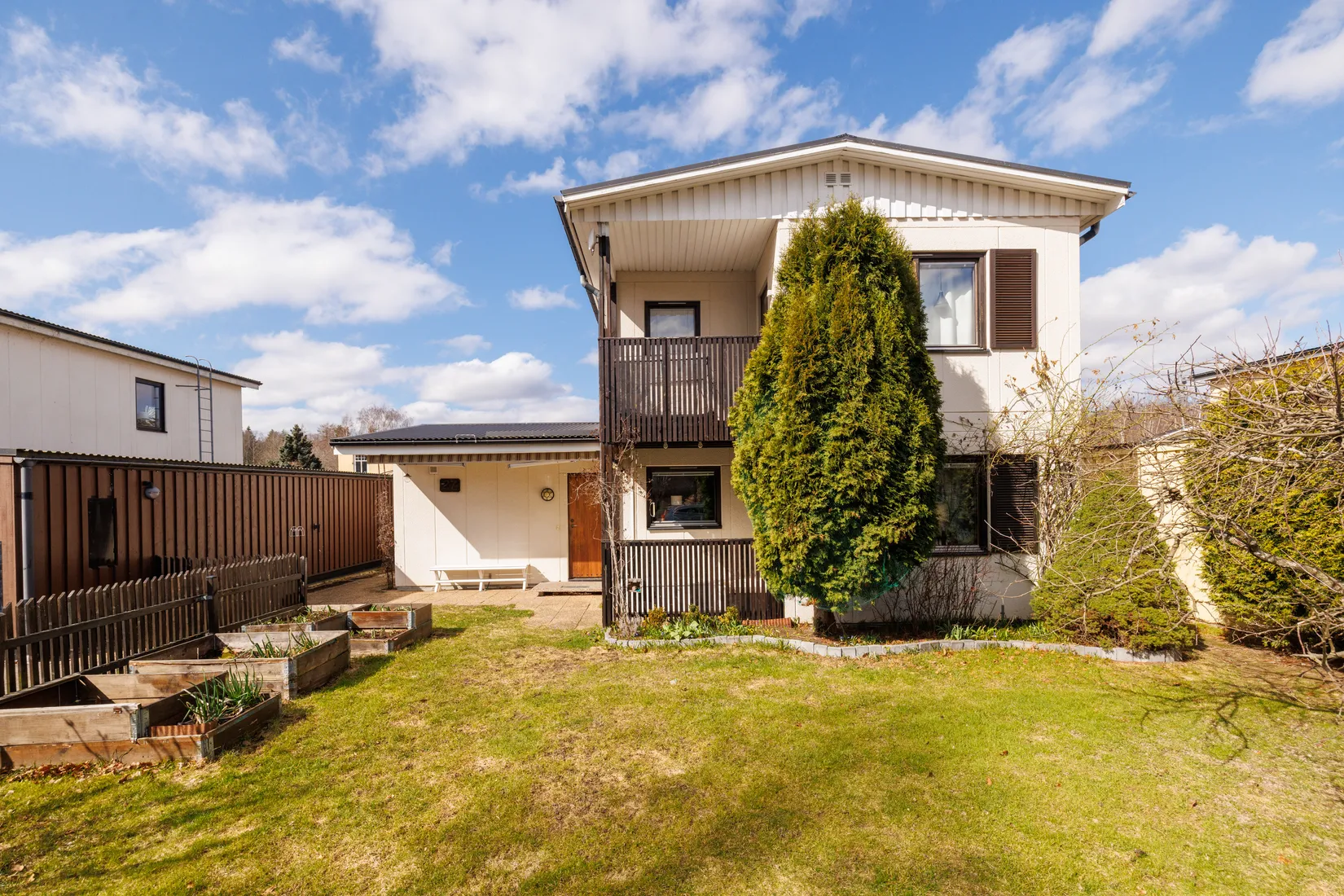 Villa, Lägergatan 27, Sannahed, Kumla