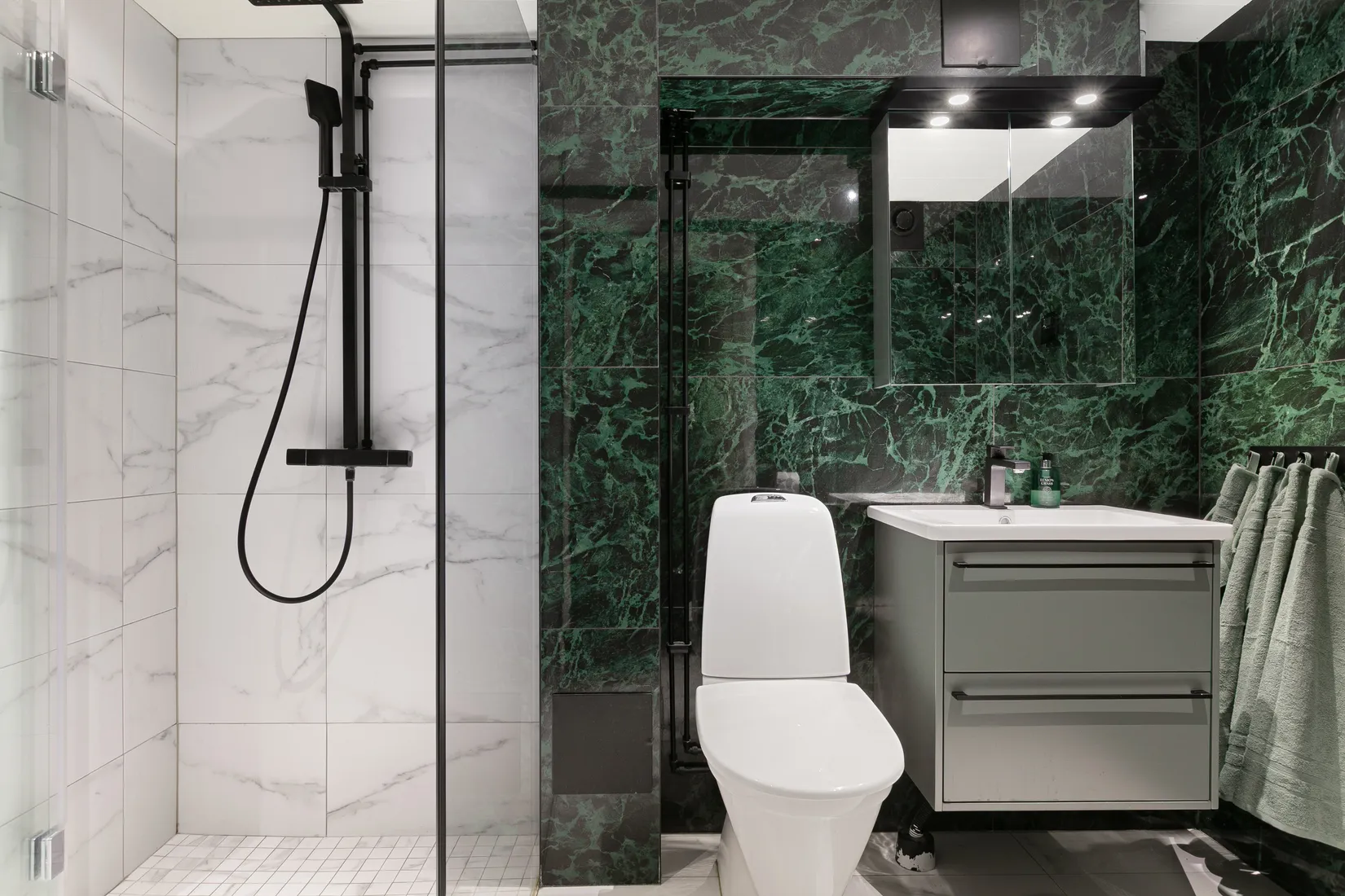 Radhus, Soldatvägen 8E, Olsbacka, Gävle