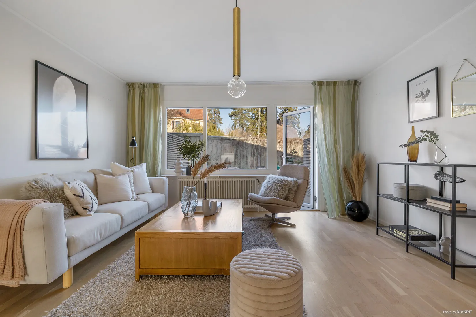 Radhus, Logvägen 5, Solhem, Stockholm