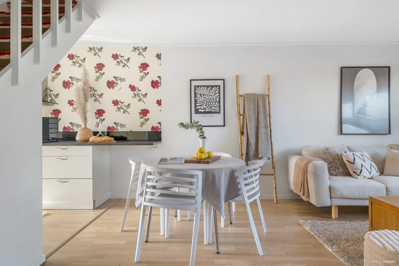 Radhus, Logvägen 5, Solhem, Stockholm