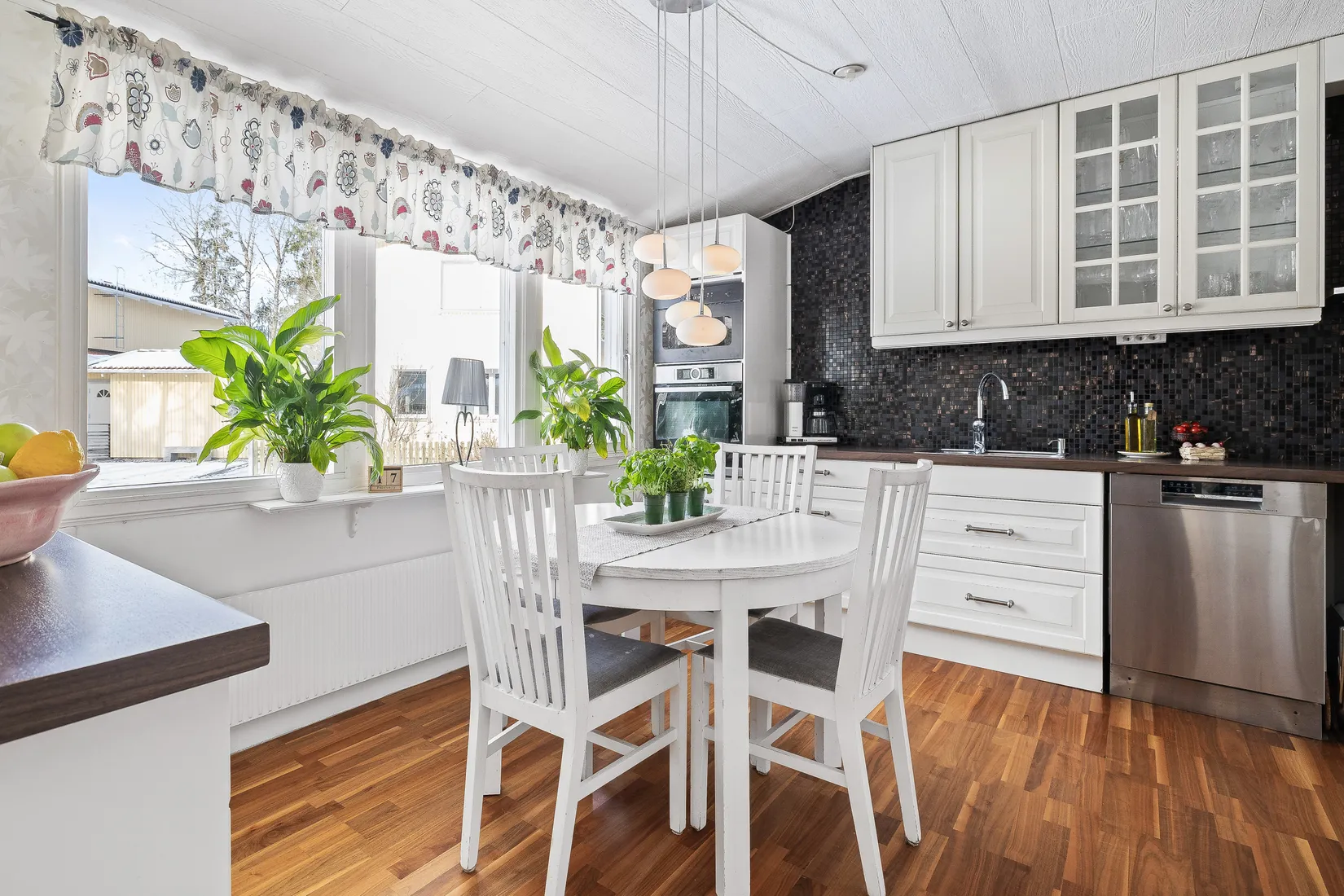 Villa, Radhus, Lingonvägen 21, Östra Ormsta, Vallentuna