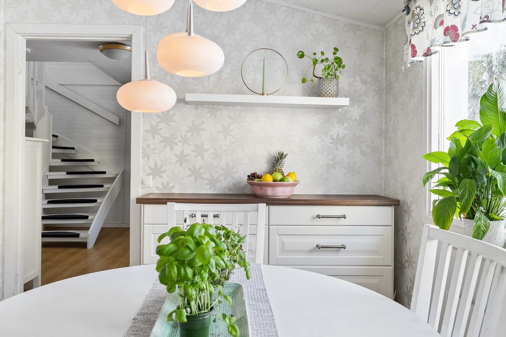 Villa, Radhus, Lingonvägen 21, Östra Ormsta, Vallentuna