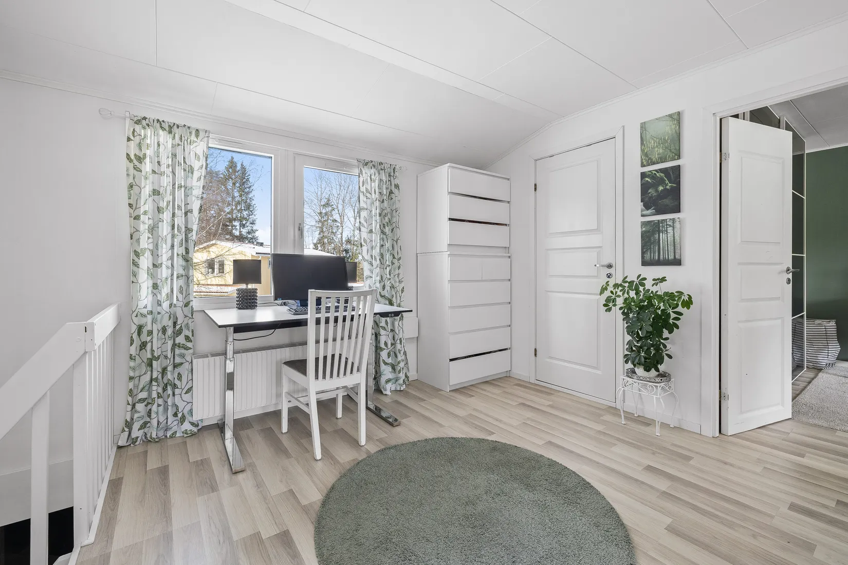 Villa, Radhus, Lingonvägen 21, Östra Ormsta, Vallentuna