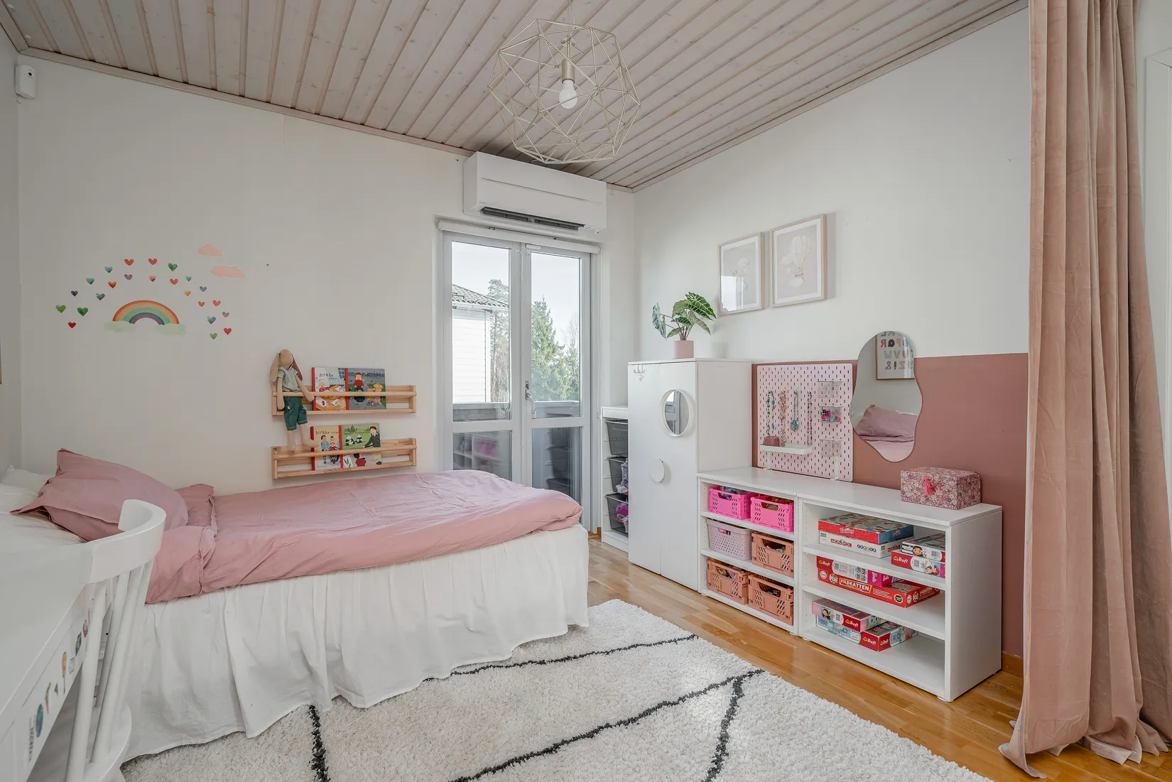 Villa, Gulsparvsvägen 14, Nyby, Vallentuna