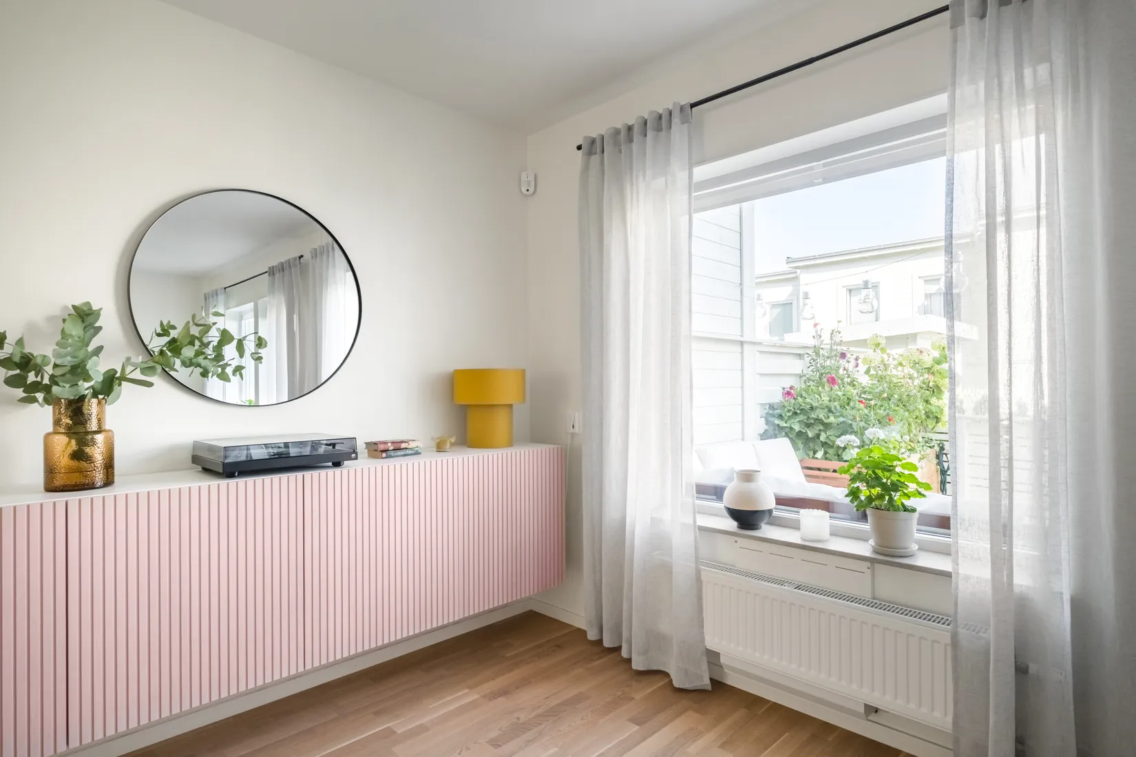 Bostadsrätt, Radhus, Viggholmsvägen 65, Skärholmen, Stockholm