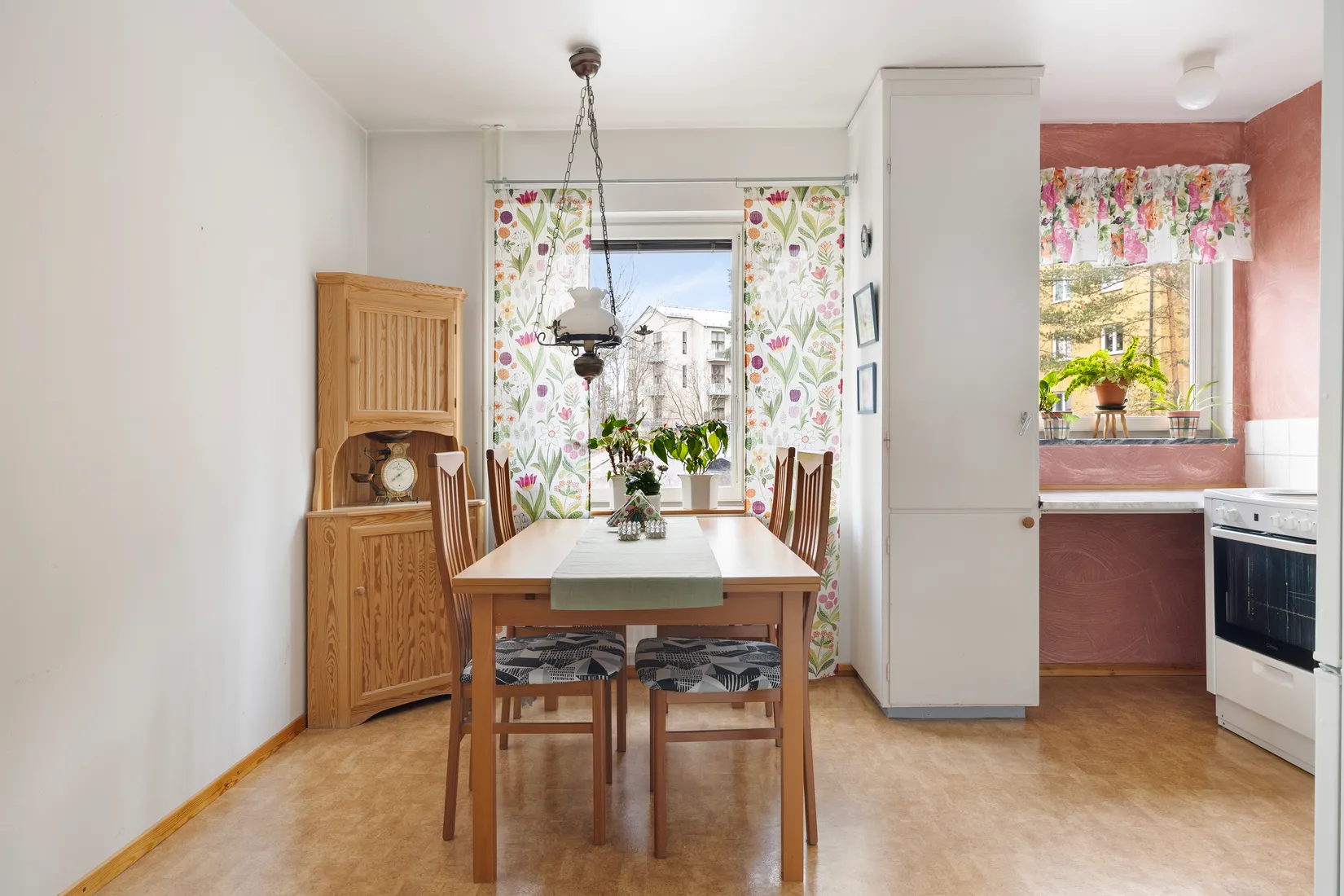 Bostadsrätt, Russinvägen 2, Hökarängen, Stockholm