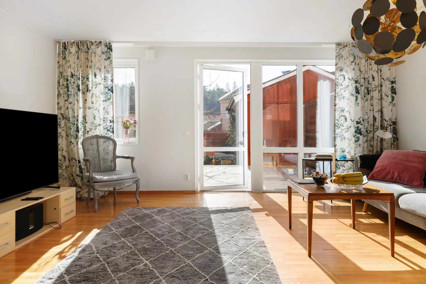 Radhus, Pilsbovägen 37B, Sigtuna - Pilsbo, Sigtuna
