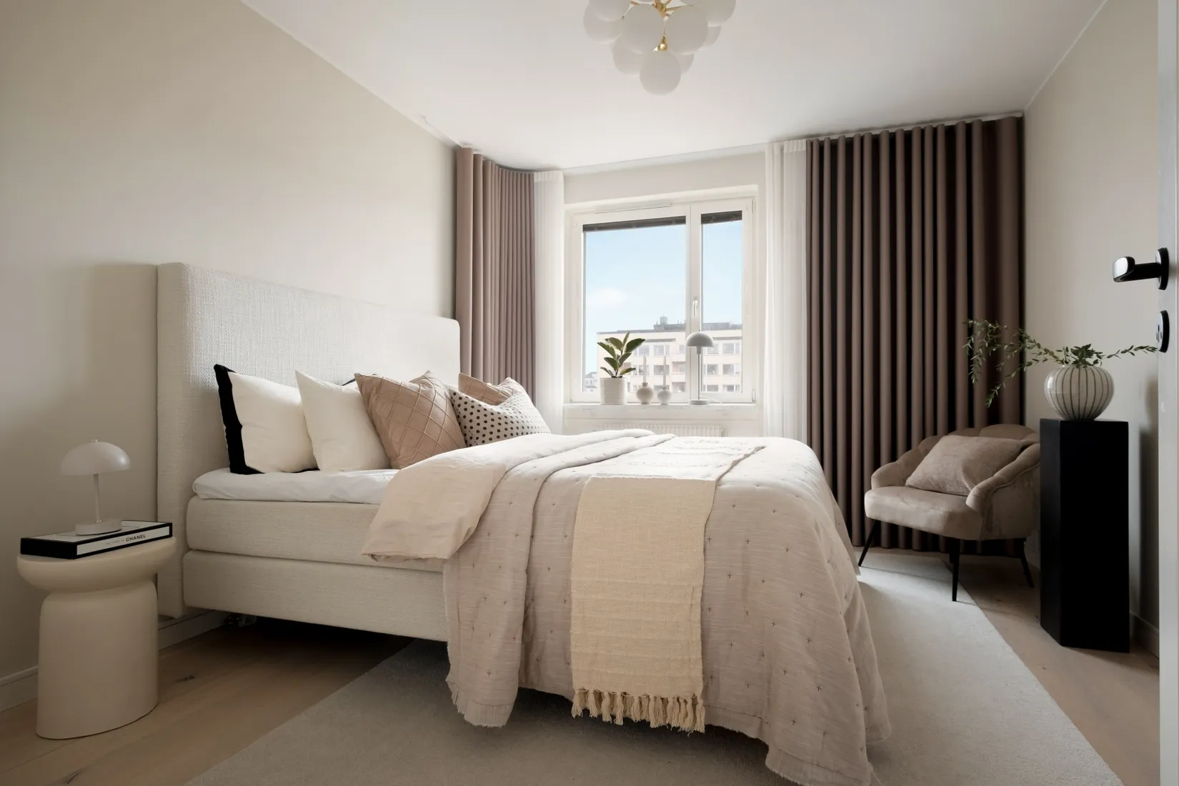 Bostadsrätt, Nybodagatan 3, Vån 10, Skytteholm/Solna C, Solna