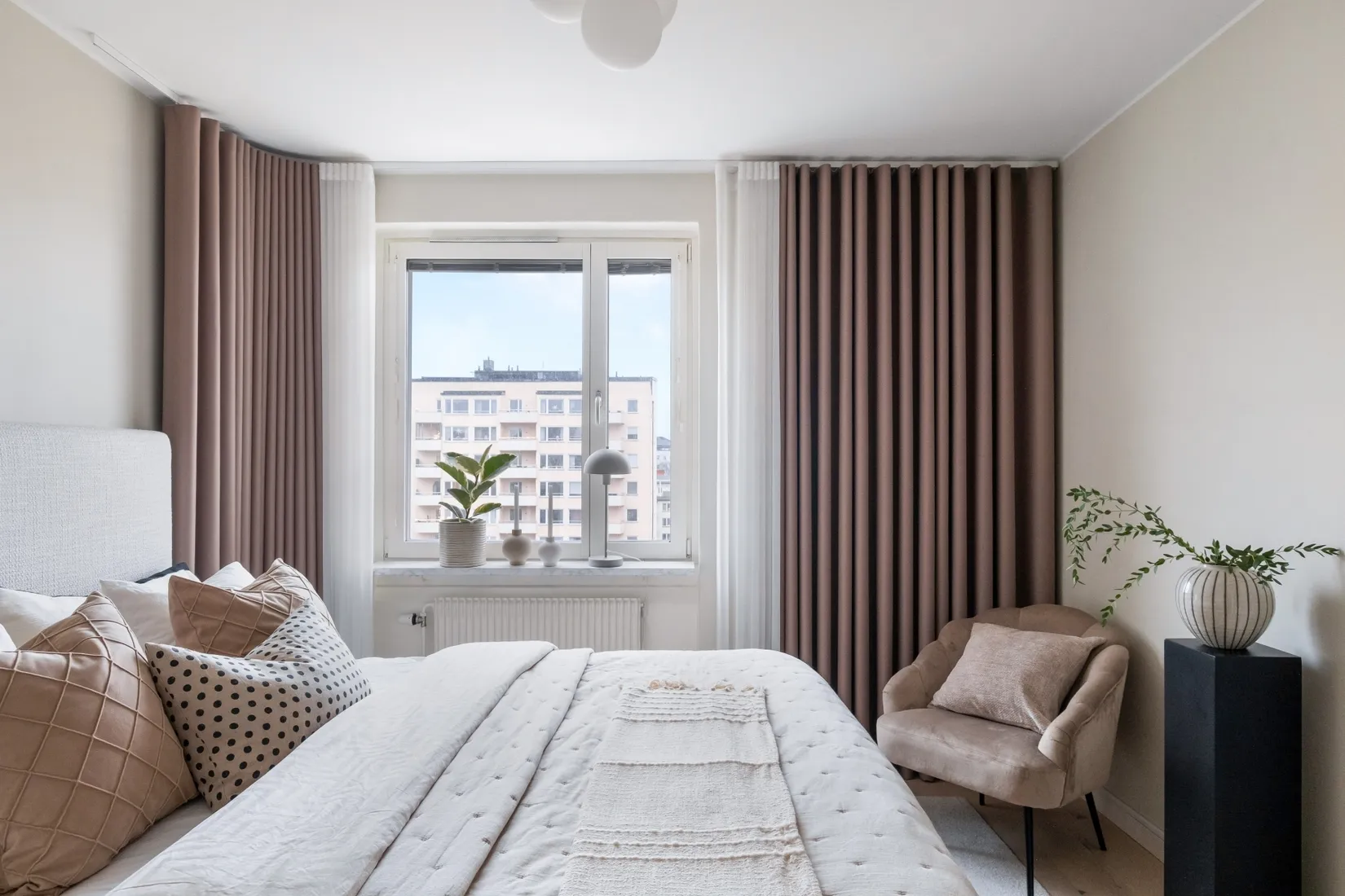 Bostadsrätt, Nybodagatan 3, Vån 10, Skytteholm/Solna C, Solna