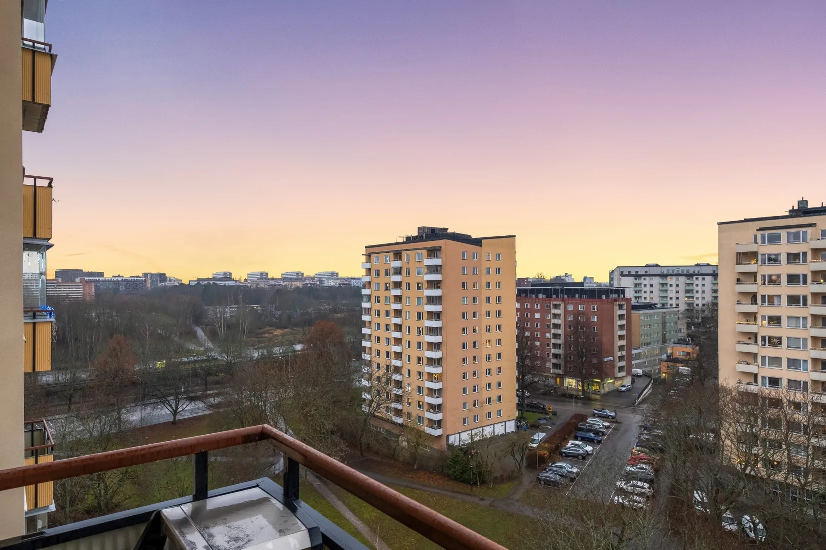 Bostadsrätt, Nybodagatan 3, Vån 10, Skytteholm/Solna C, Solna