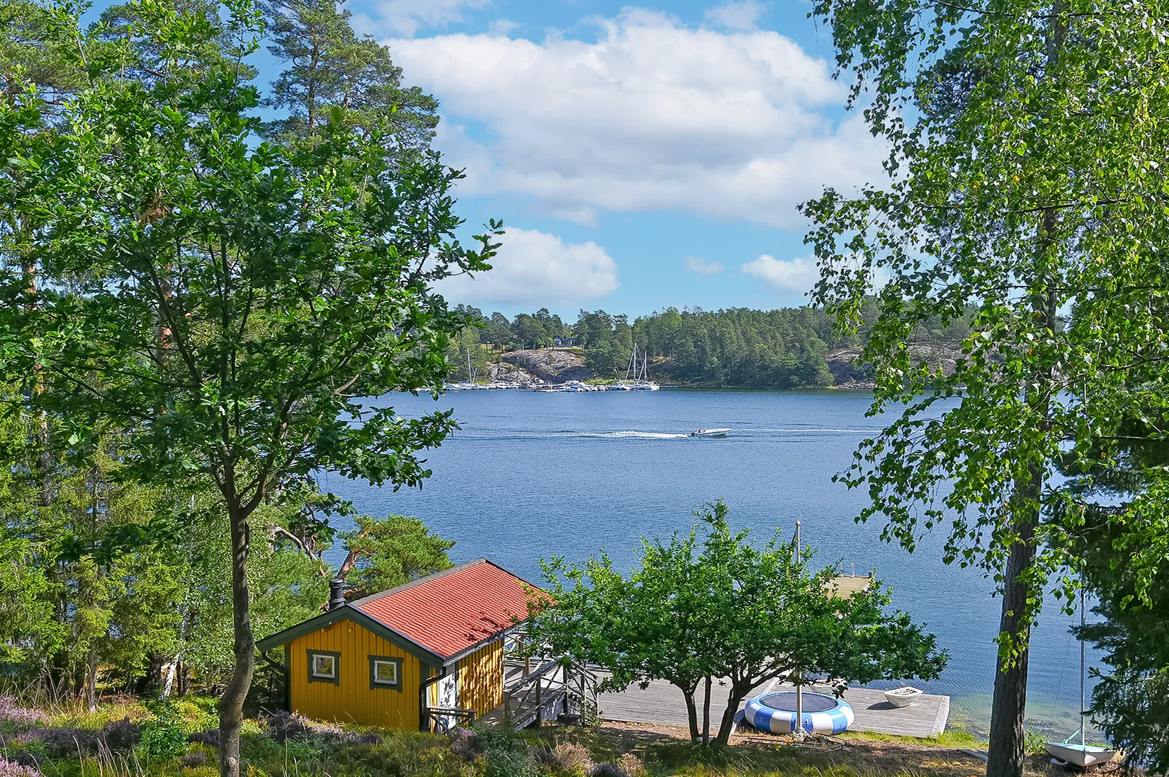 Villa, Strandvägen 4, Dalarö- Västra Vadviken-Strandvägen, Haninge