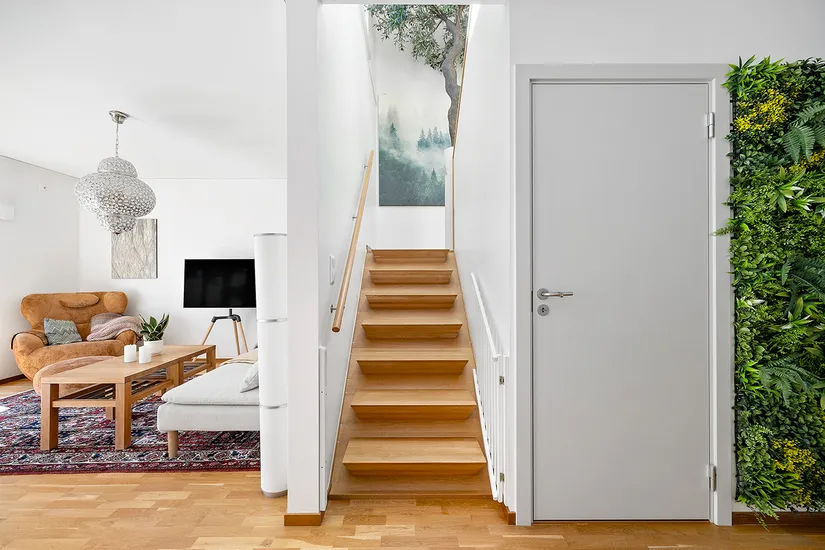 Radhus, Löjtnantsvägen 21, Barkarbystaden, Järfälla