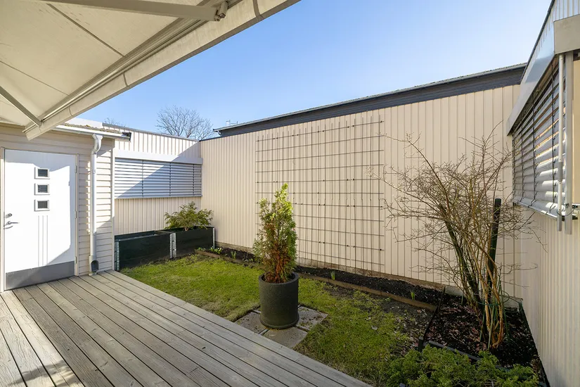 Radhus, Löjtnantsvägen 21, Barkarbystaden, Järfälla