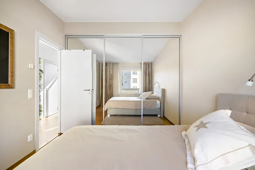 Radhus, Löjtnantsvägen 21, Barkarbystaden, Järfälla