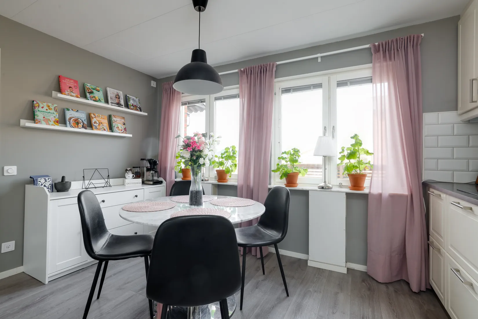 Bostadsrätt, Radhus, Willéngatan 106, Kumlaby, Kumla