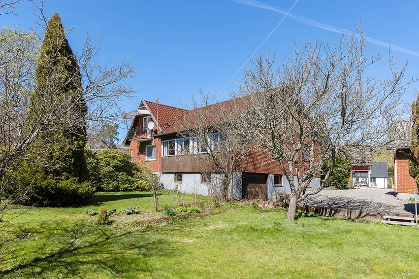 Villa, Gamla Hallandsvägen 12, Örkelljunga