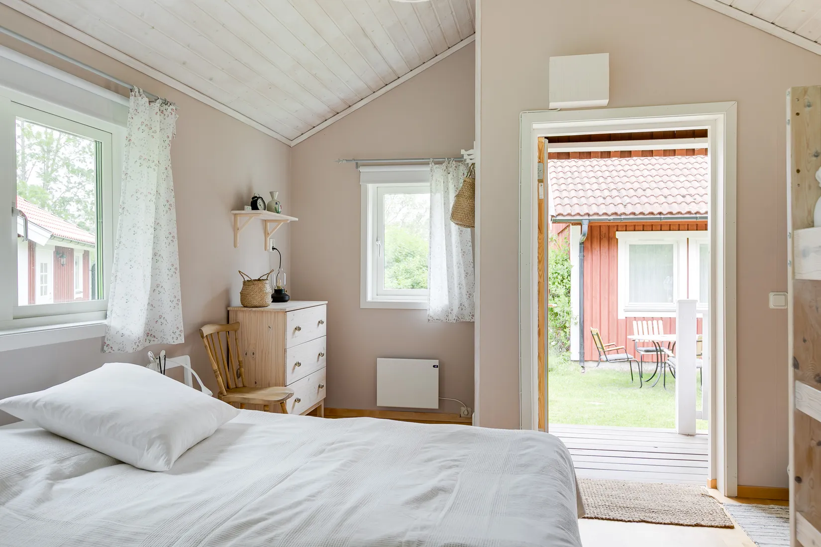 Fritidshus,  Ängtorp, Landet, Valltrand, Vingåker