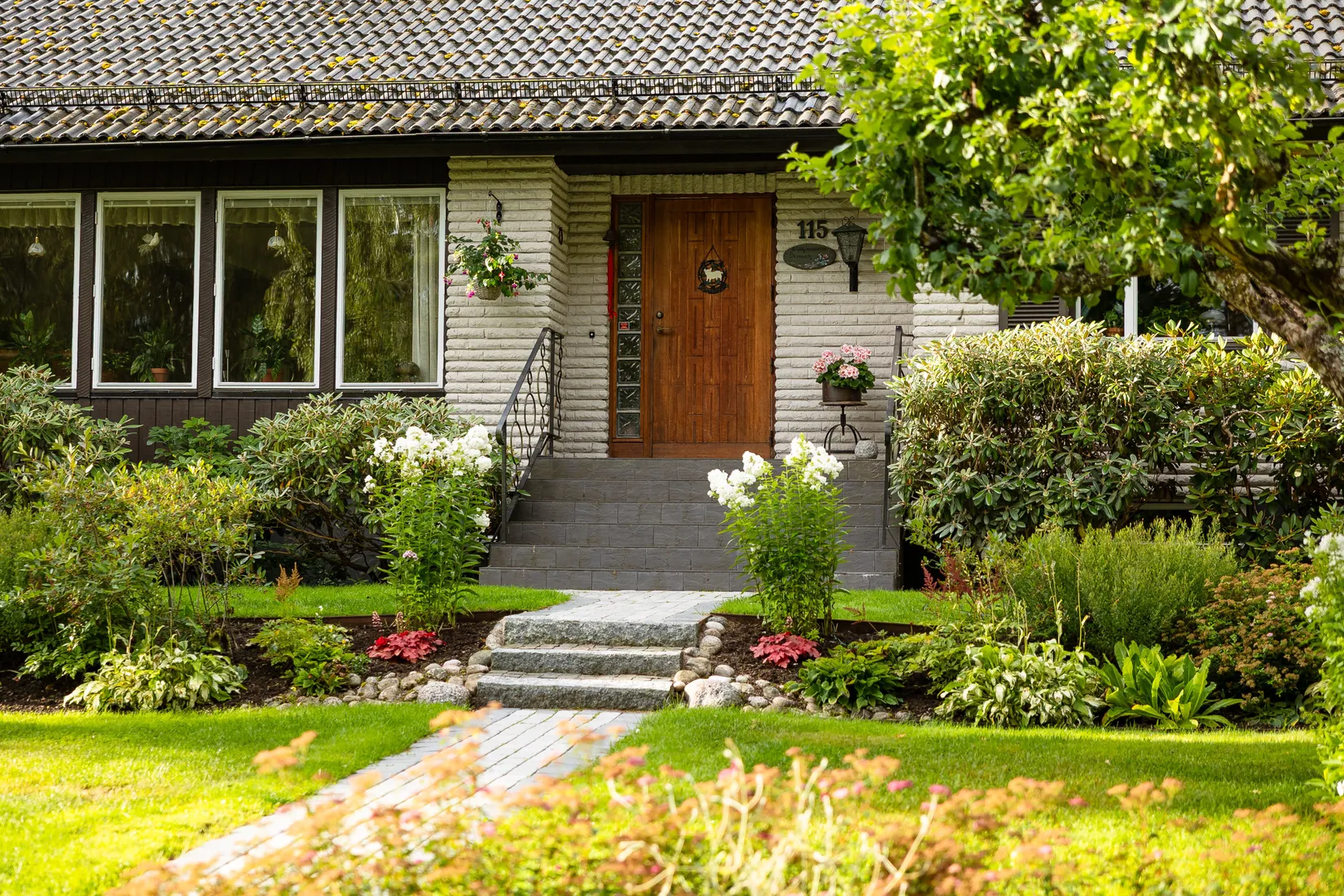 Villa, Film kyrkby 115, Östhammar