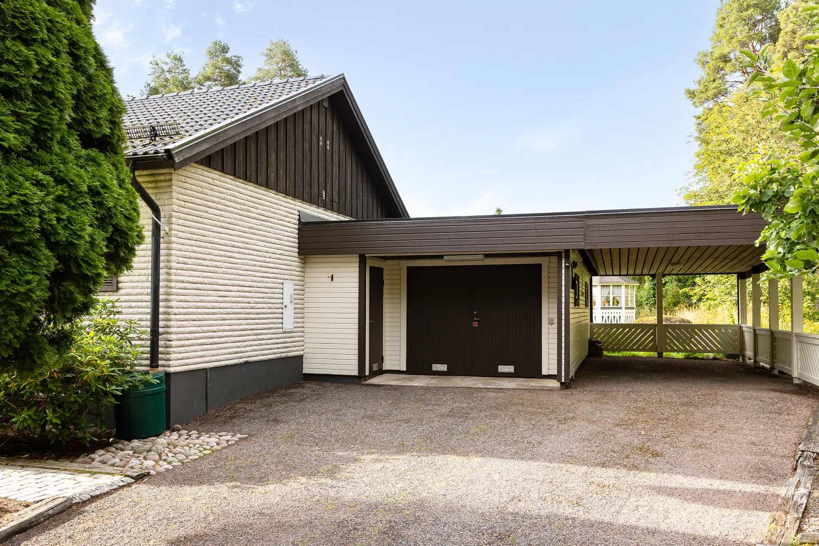 Villa, Film kyrkby 115, Östhammar