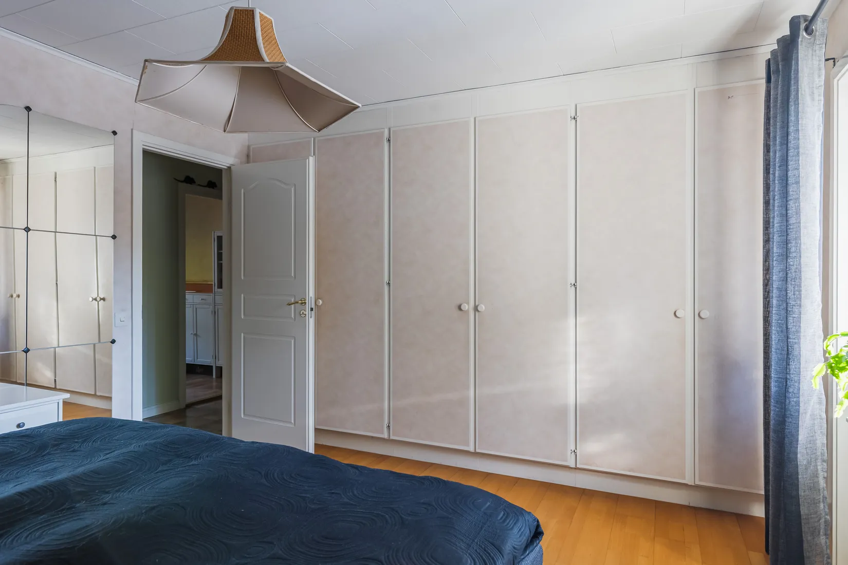 Villa, Film kyrkby 115, Östhammar