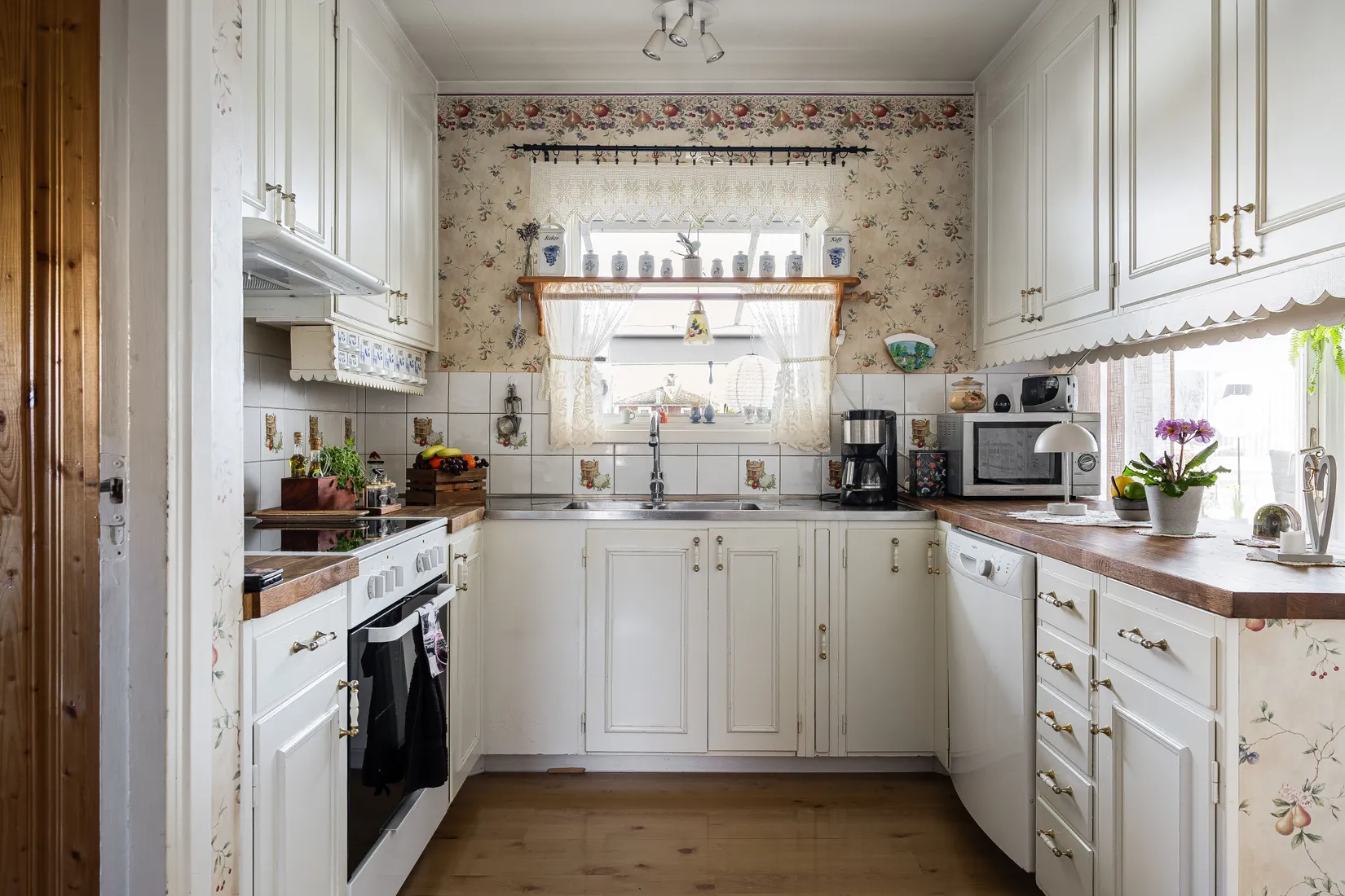 Villa, Hässleåsvägen 9, Motala