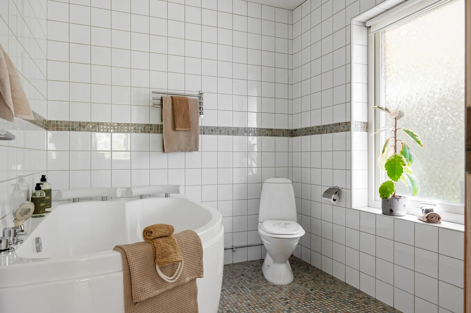 Villa, Lövkullavägen 5, Sävedalen, Partille