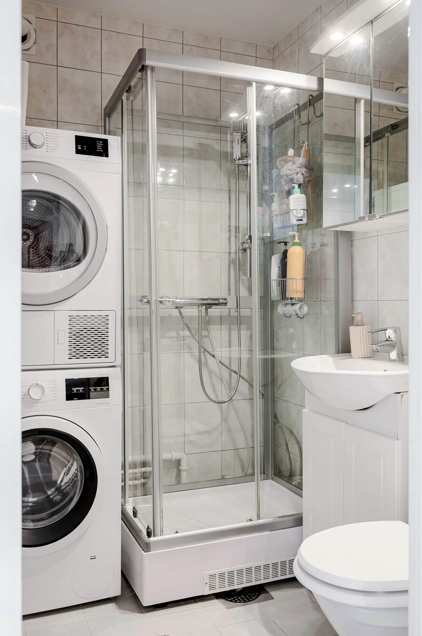 Bostadsrätt, Rådsvägen 5B, Kvarnbergsplan, Huddinge