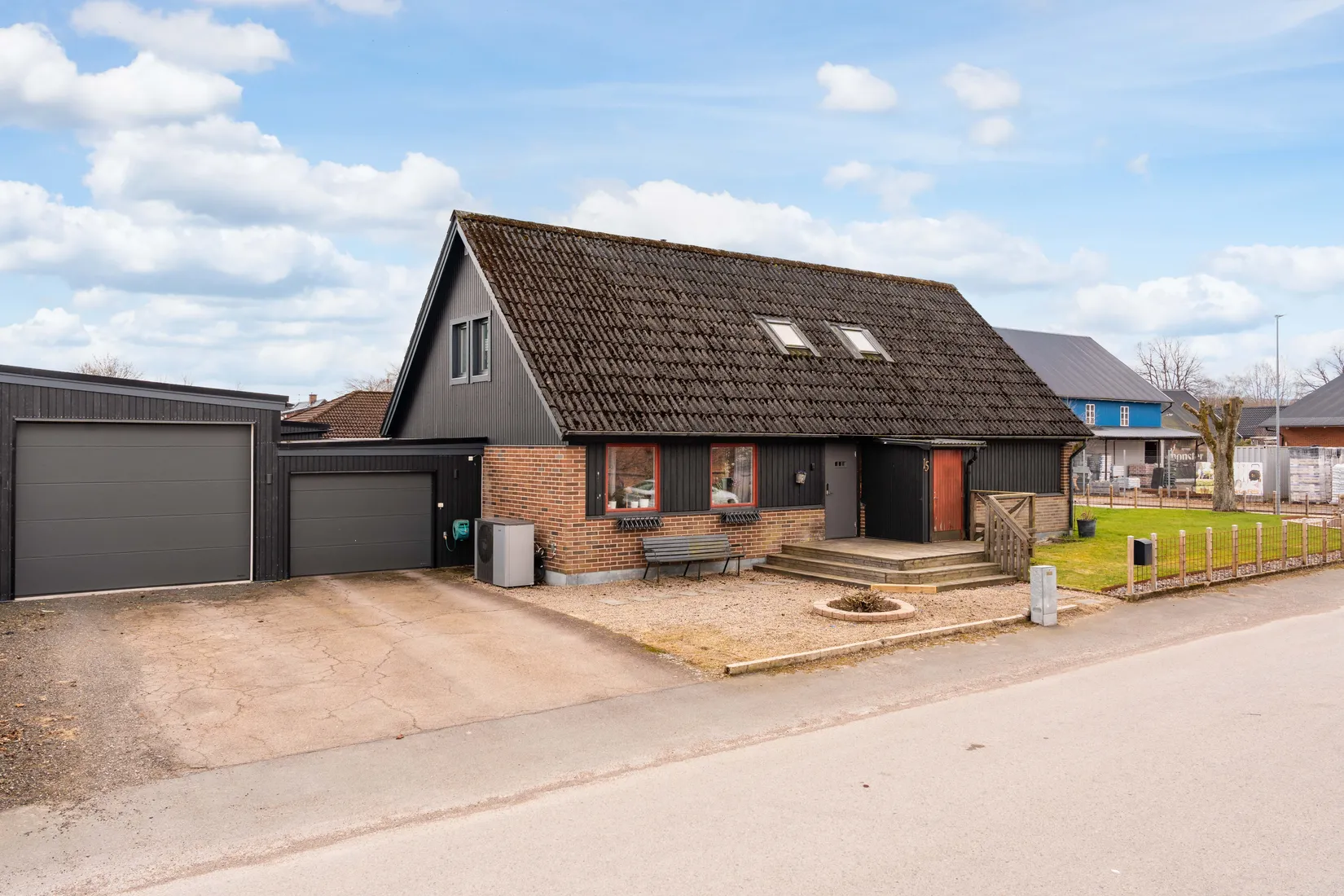 Villa, Smedjegatan 15, Ljungbyhed, Klippan