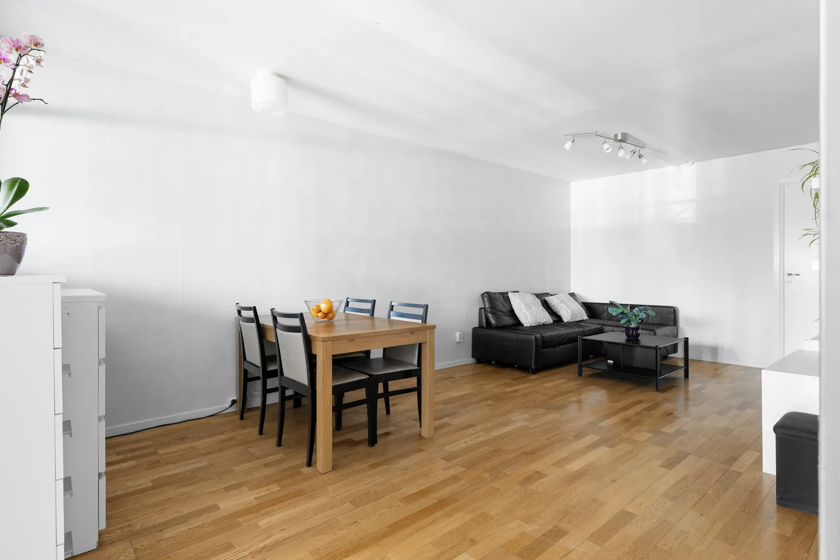 Bostadsrätt, Molkomsbacken 5, Farsta, Stockholm