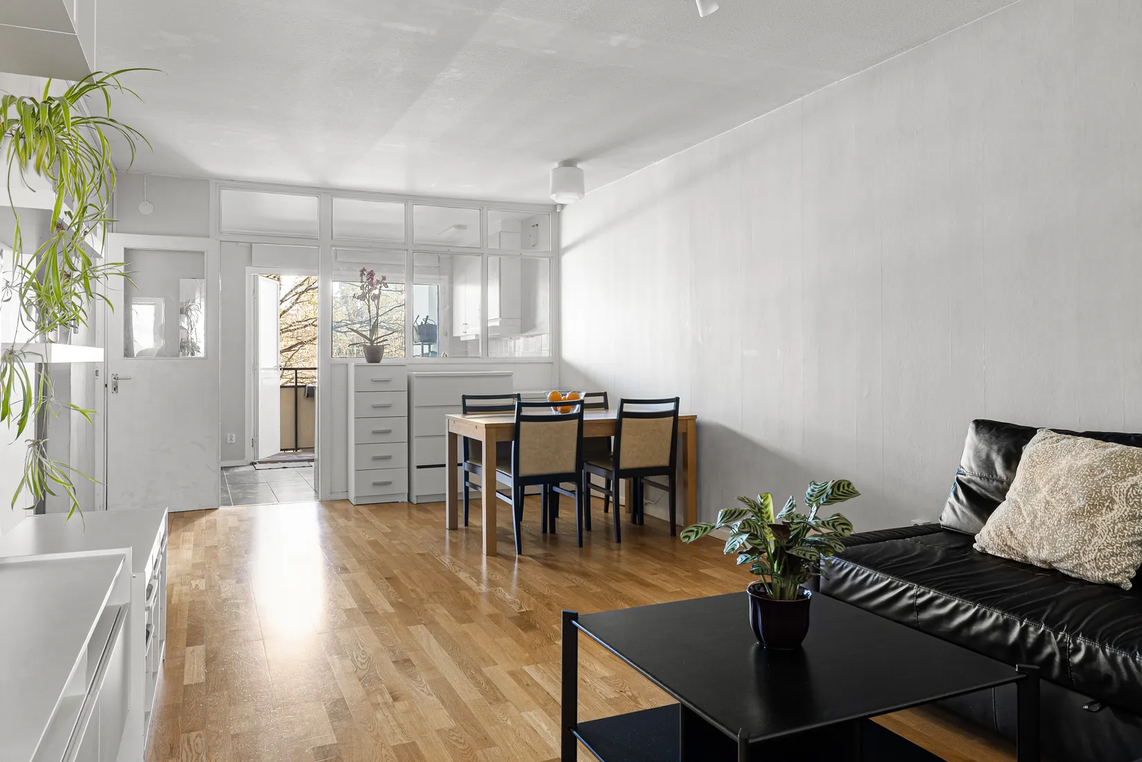 Bostadsrätt, Molkomsbacken 5, Farsta, Stockholm